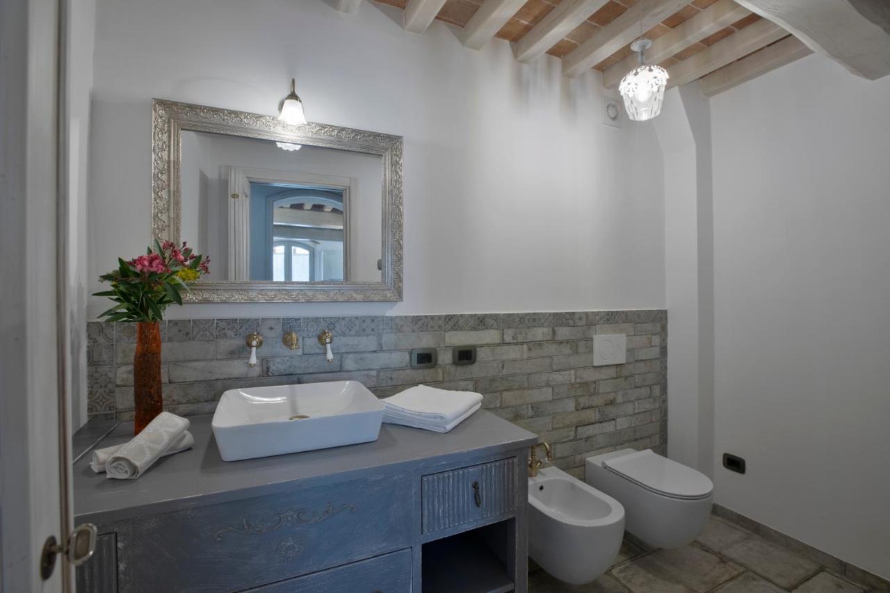 Agriturismo Alchimista Casole dʼElsa Exterior foto
